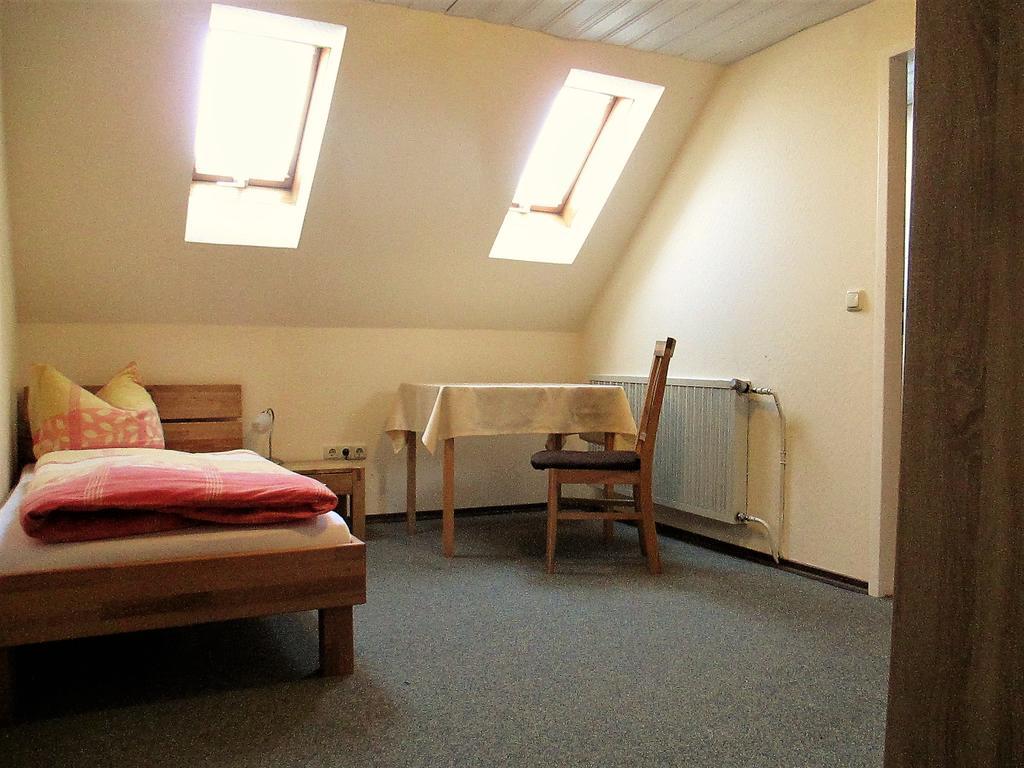 Gastehaus Kranzfelder Hotel Zusmarshausen Bagian luar foto